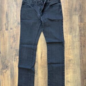Guess Black Straight Leg Jeans Sleek Modern Design